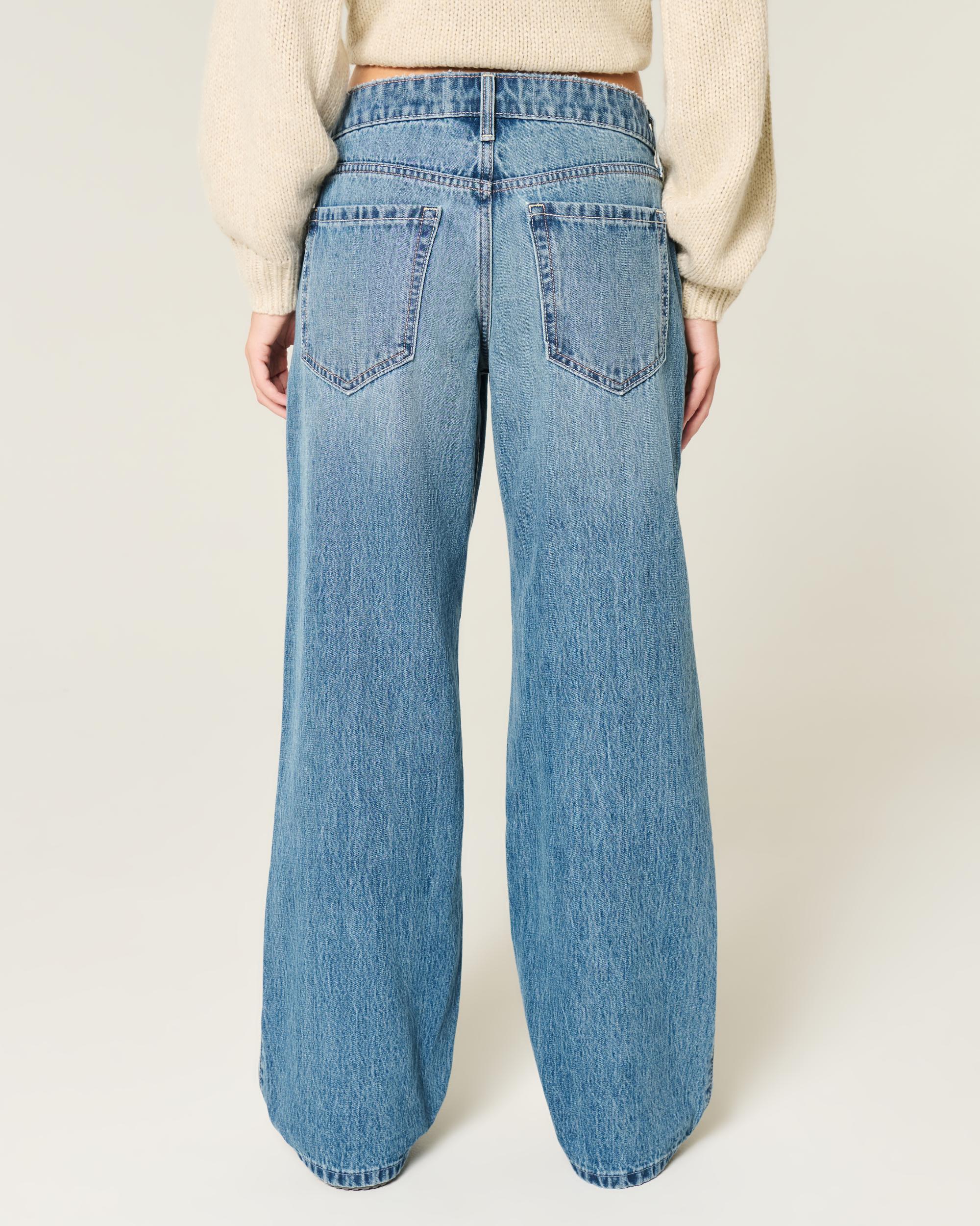 Low-Rise Medium Wash Baggy Jeans Product Image