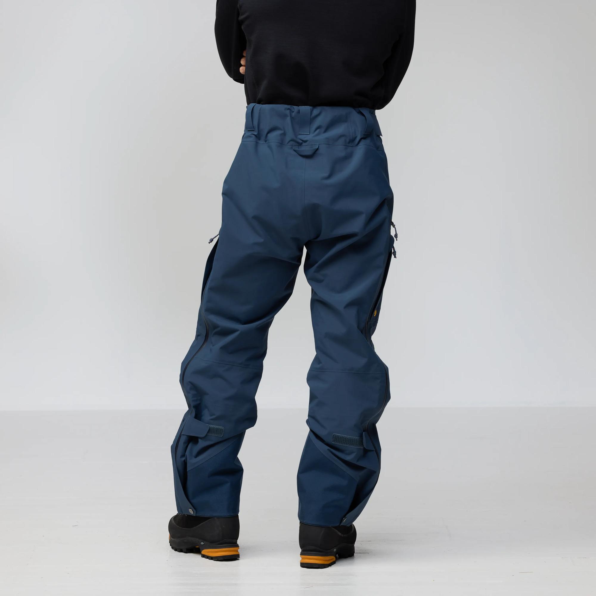 Bergtagen GTX Pro Trousers M Product Image