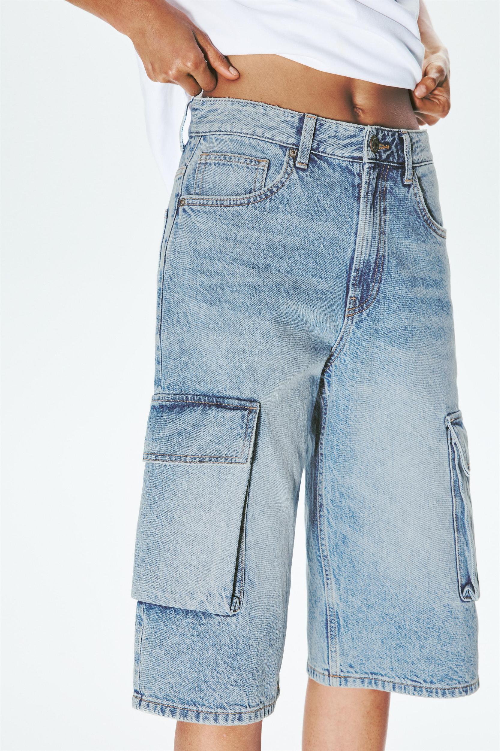 Denim cargo Bermuda shorts Product Image