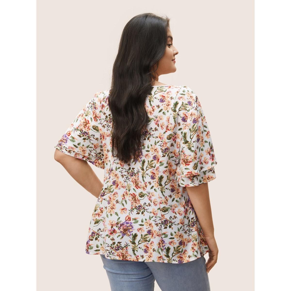Plus Size Ivory Floral Print Tiered Flutter Sleeve Blouse Women Elegant Half Sleeve Round Neck Everyday Blouses BloomChic 22-24/3X Product Image