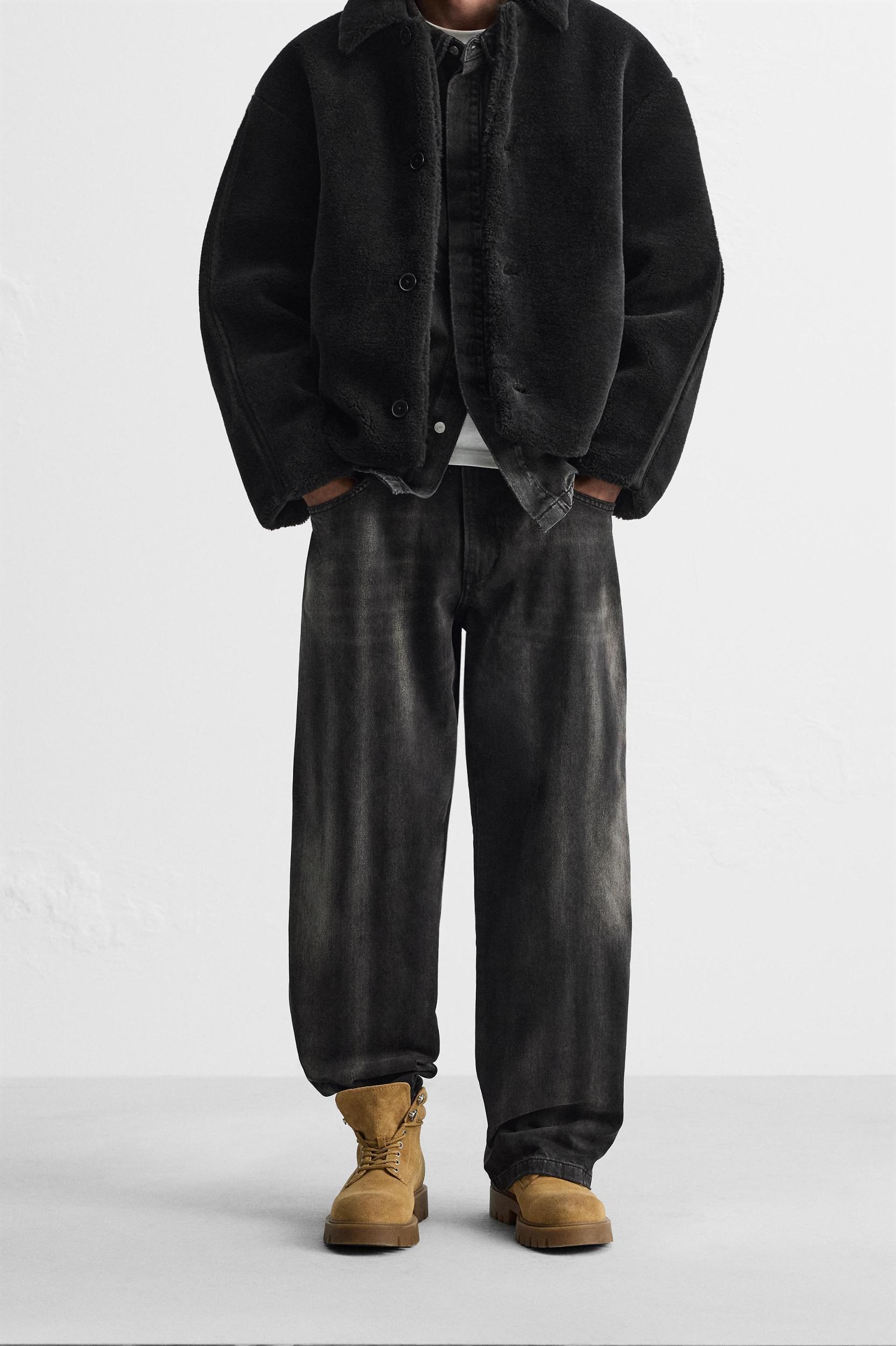 BAGGY FIT JEANS WITH SEAMS Product Image