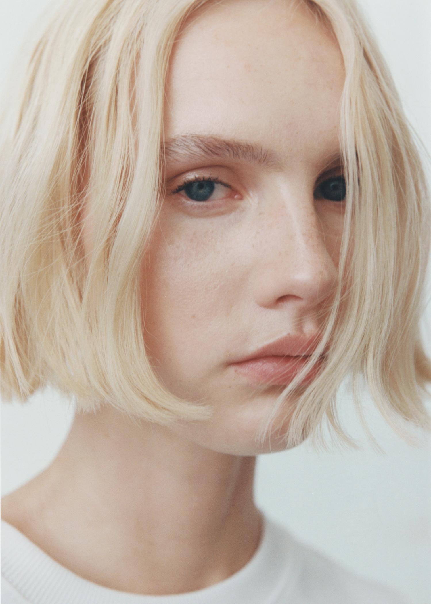 Short-sleeved cotton t-shirt - Women | MANGO USA Product Image