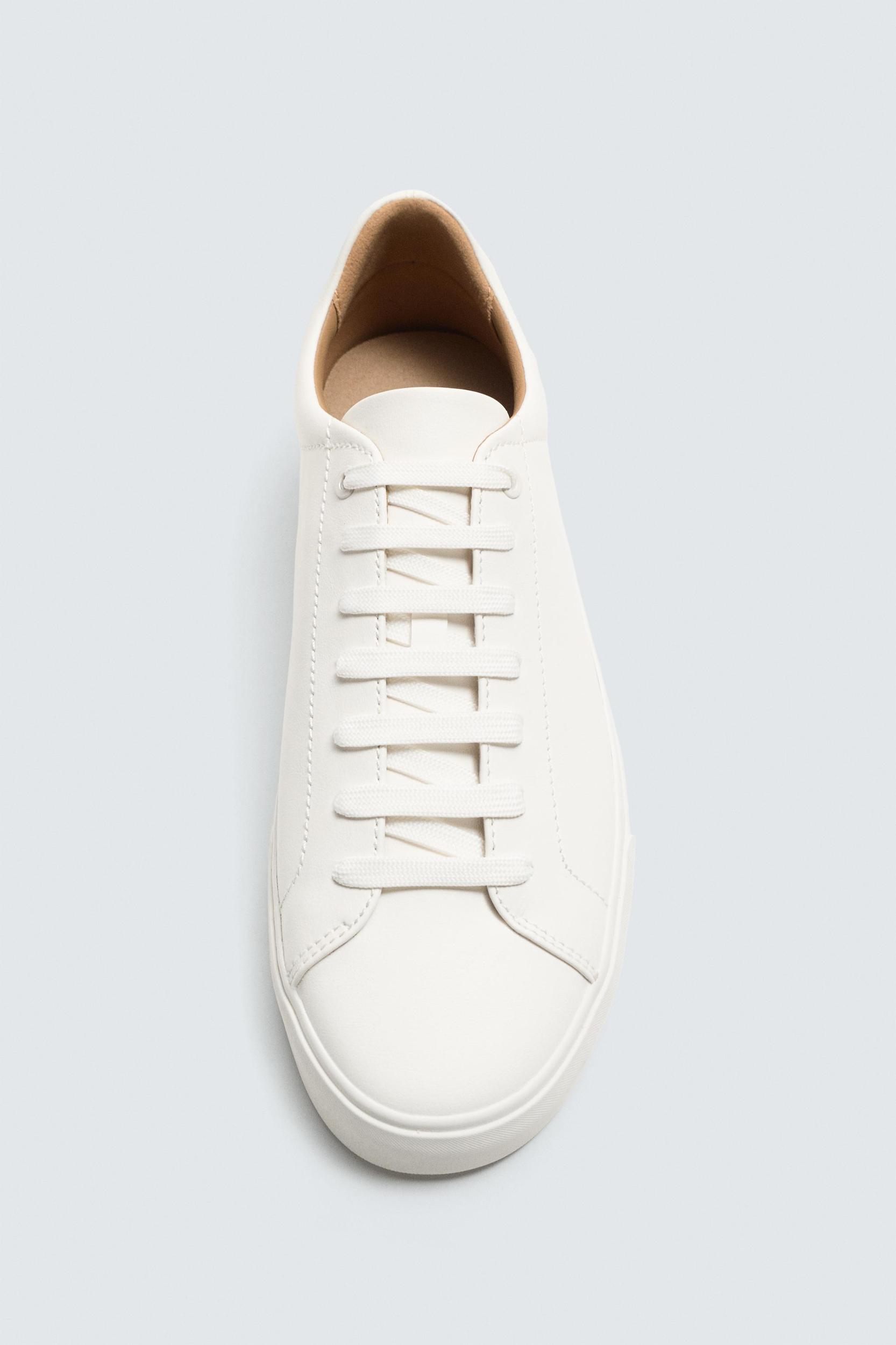 BASIC SNEAKER Product Image