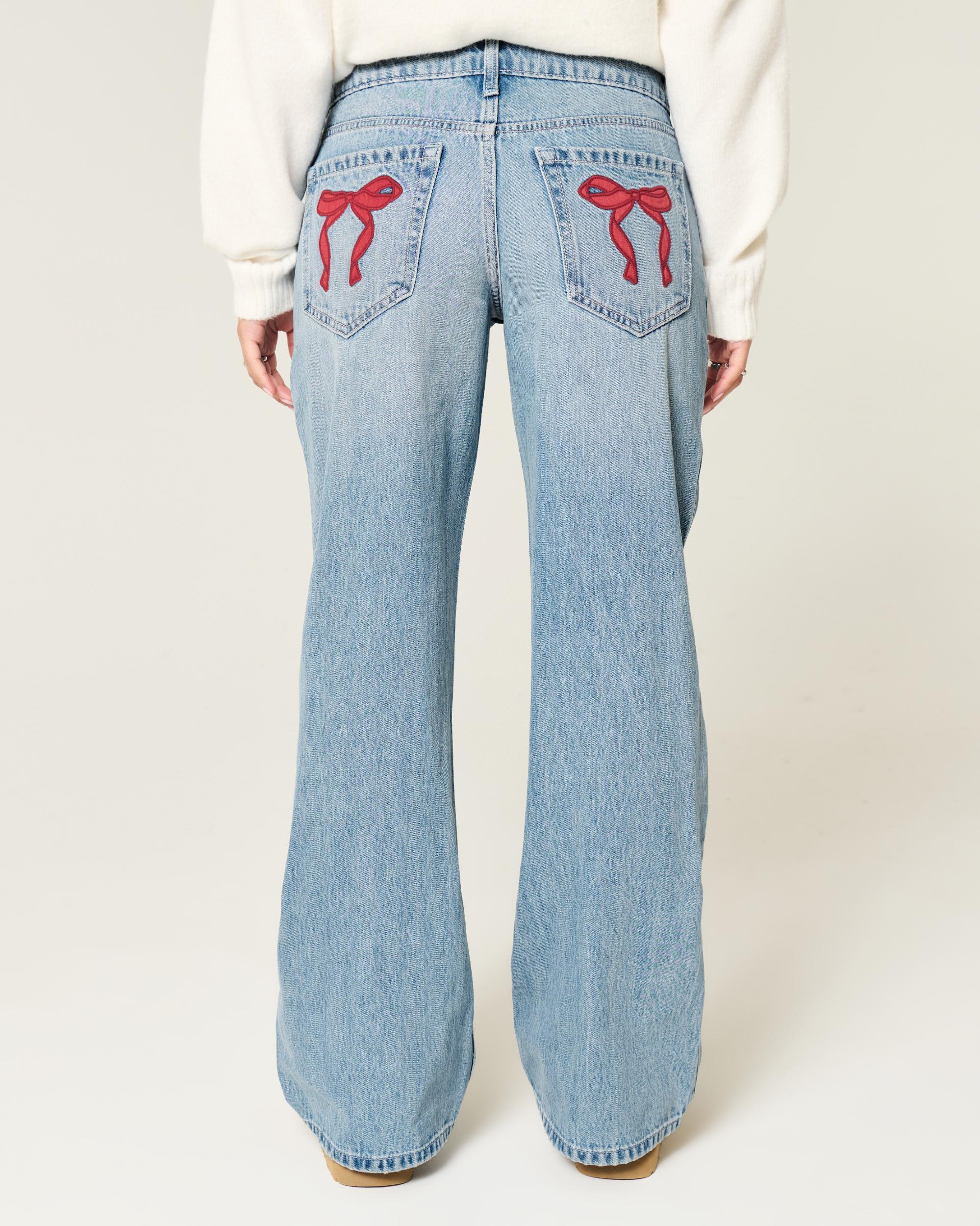 Low-Rise Medium Wash Baggy Jeans Product Image