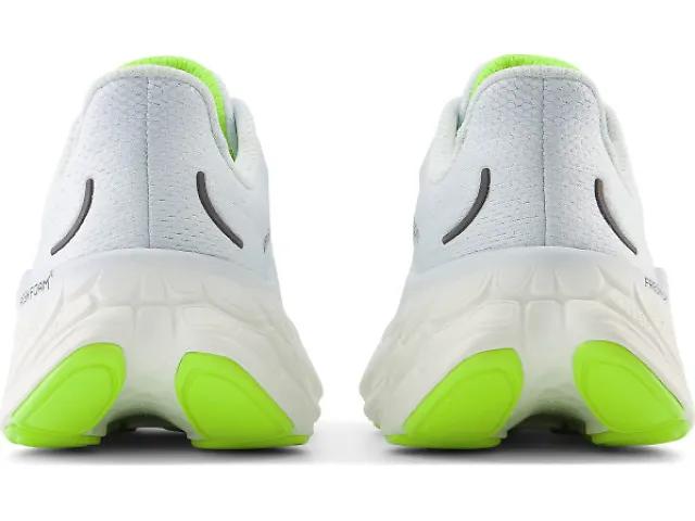 Women's | New Balance Fresh Foam More v4 Product Image