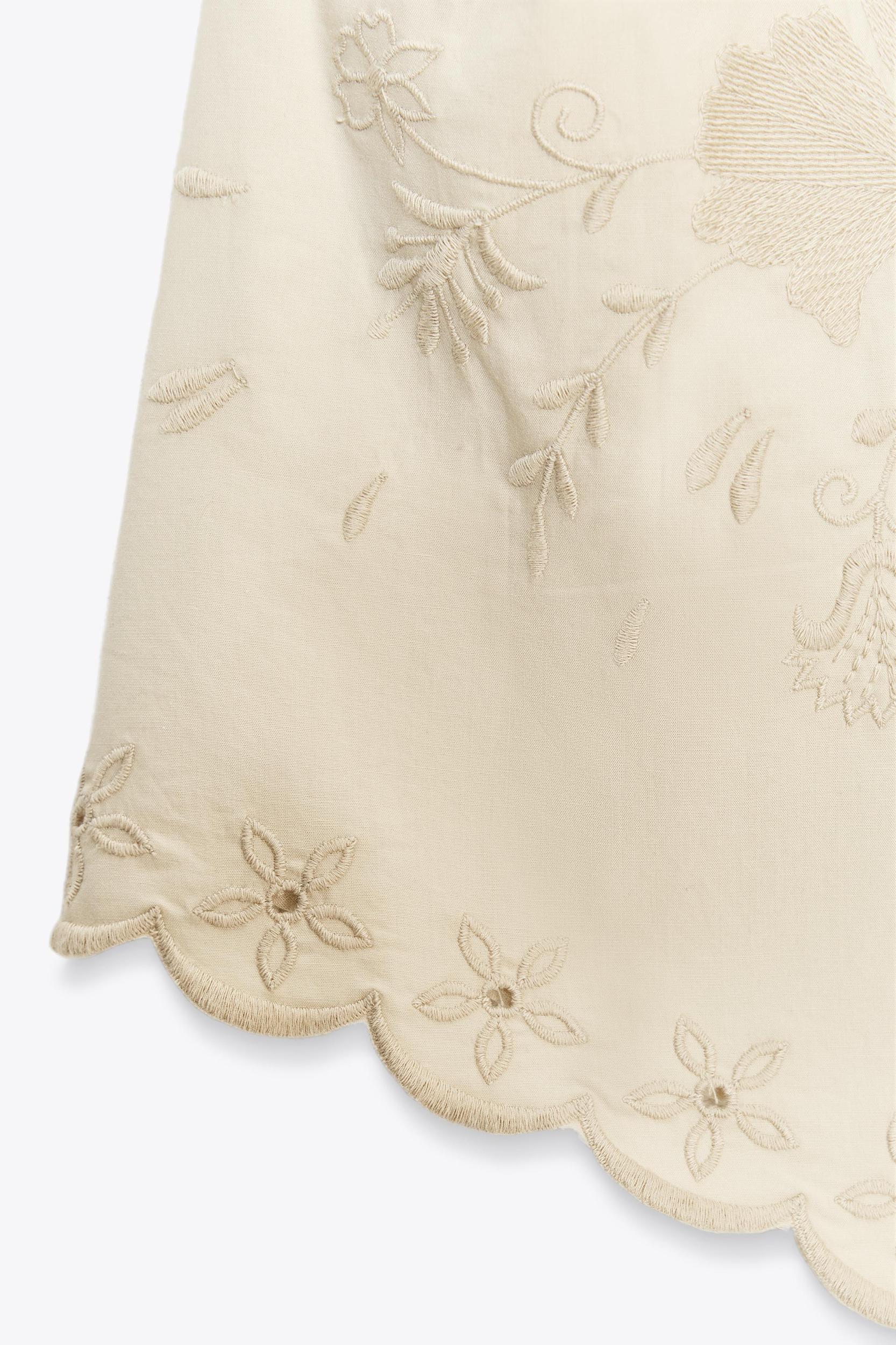 EMBROIDERED POPLIN TOP Product Image