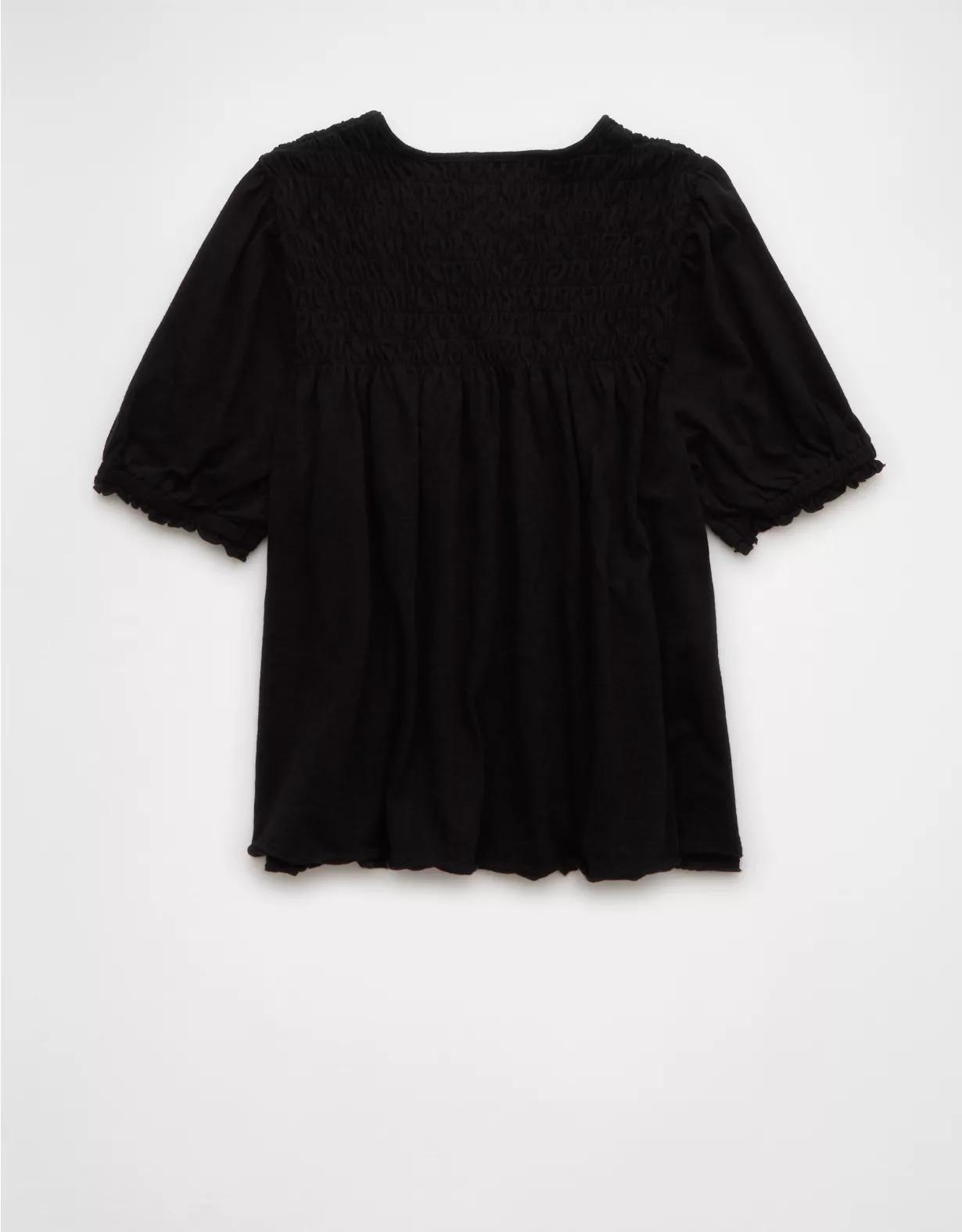 AE Sunchaser Knit Puff Sleeve Smocked T-Shirt Product Image