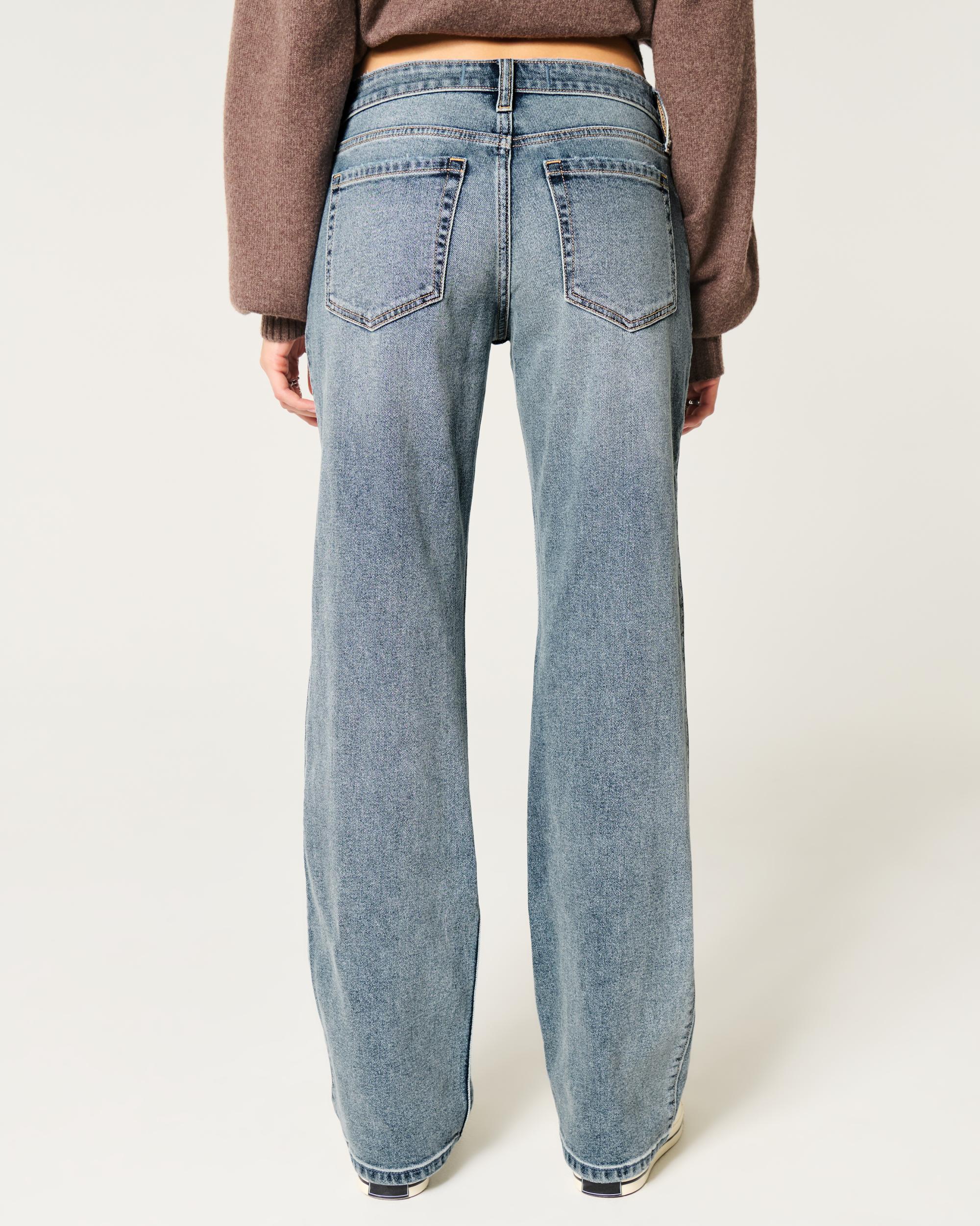 Low-Rise Medium Wash Relaxed Straight Jeans Product Image