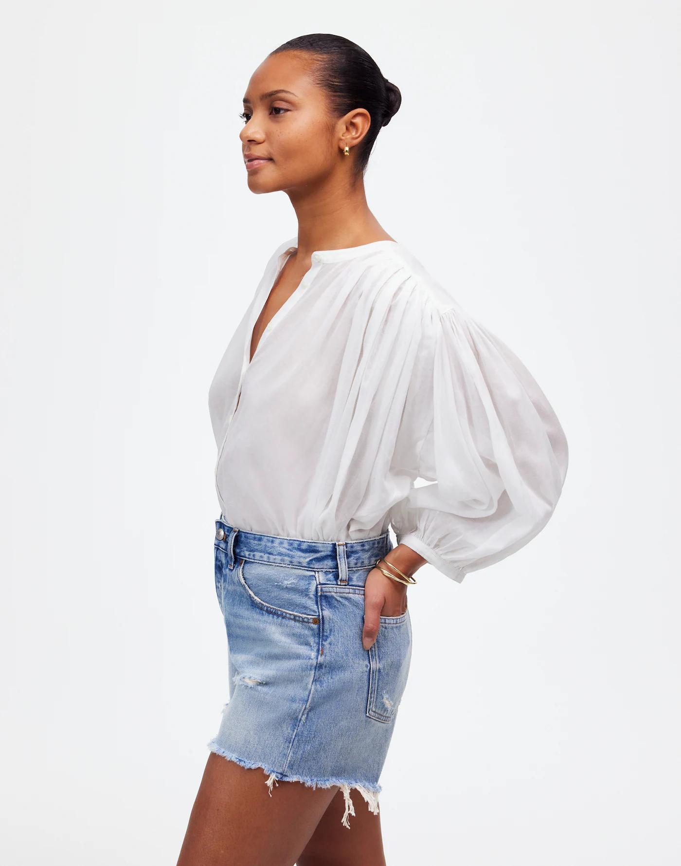 The Curvy Brynn Short in Hallstead Wash Product Image