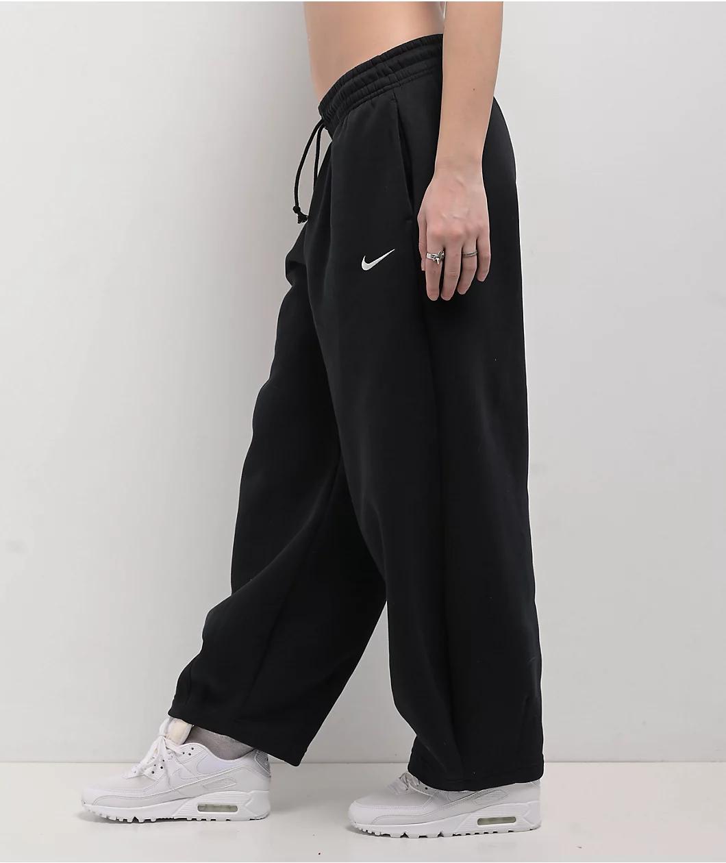 Nike Sportswear Phoenix Fleece Black Mid-Rise Oversized Tapered Sweatpants Product Image