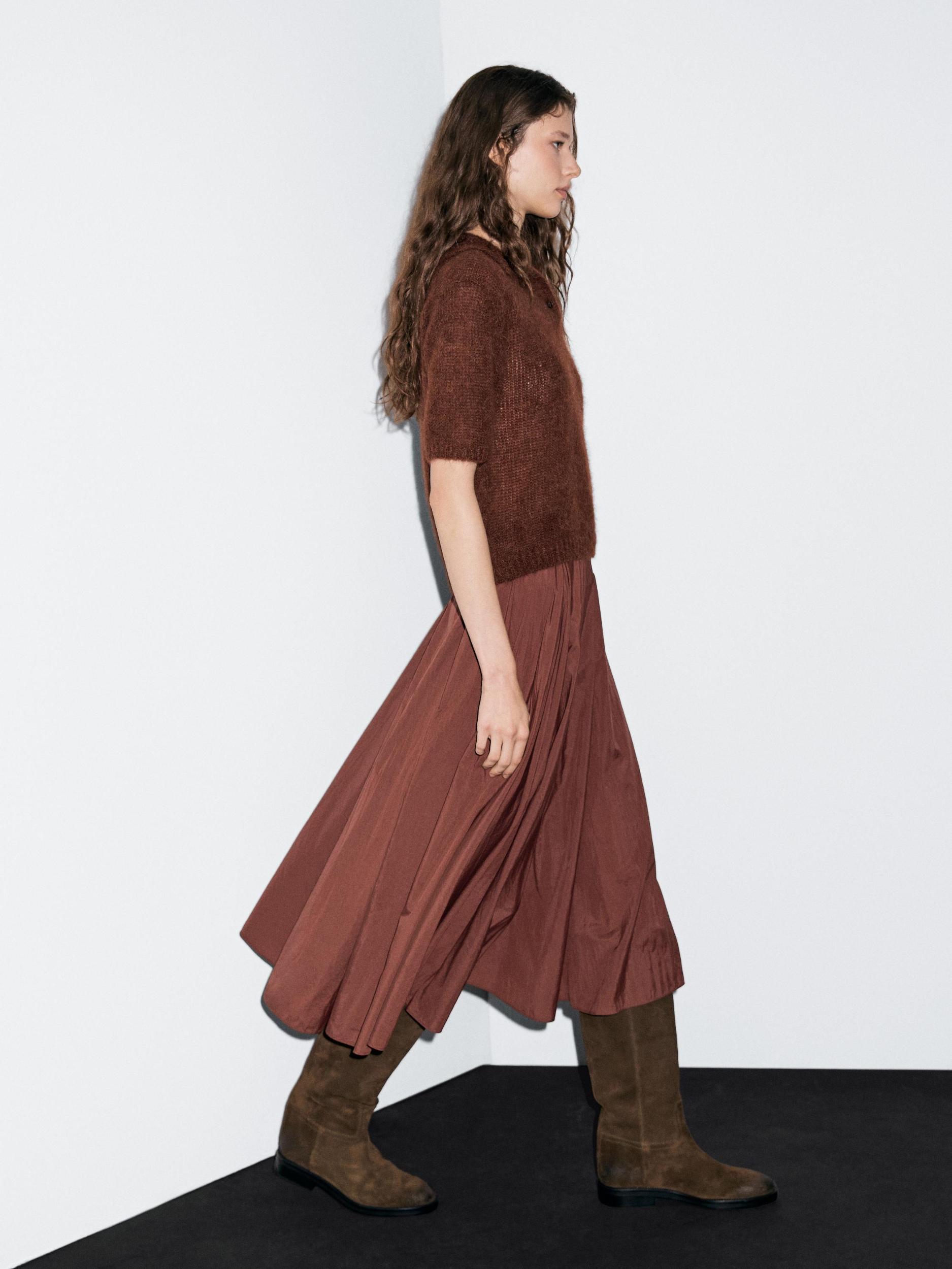 Pleated technical midi skirt Product Image