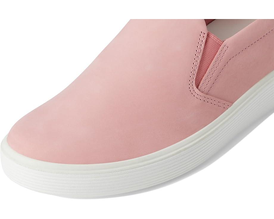 Soft 7 Casual Slip-On Sneaker Product Image