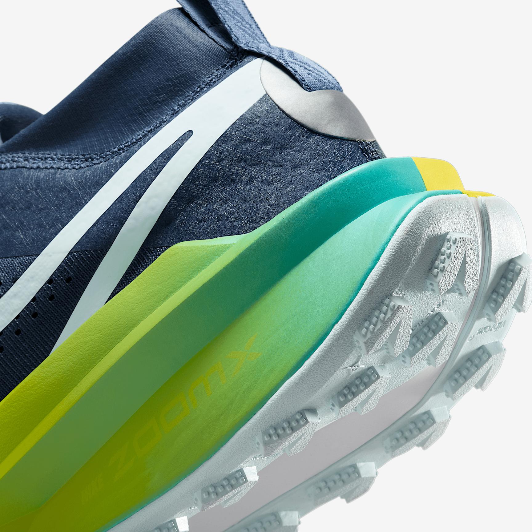 Nike Men's Zegama 2 Trail Running Shoes Product Image
