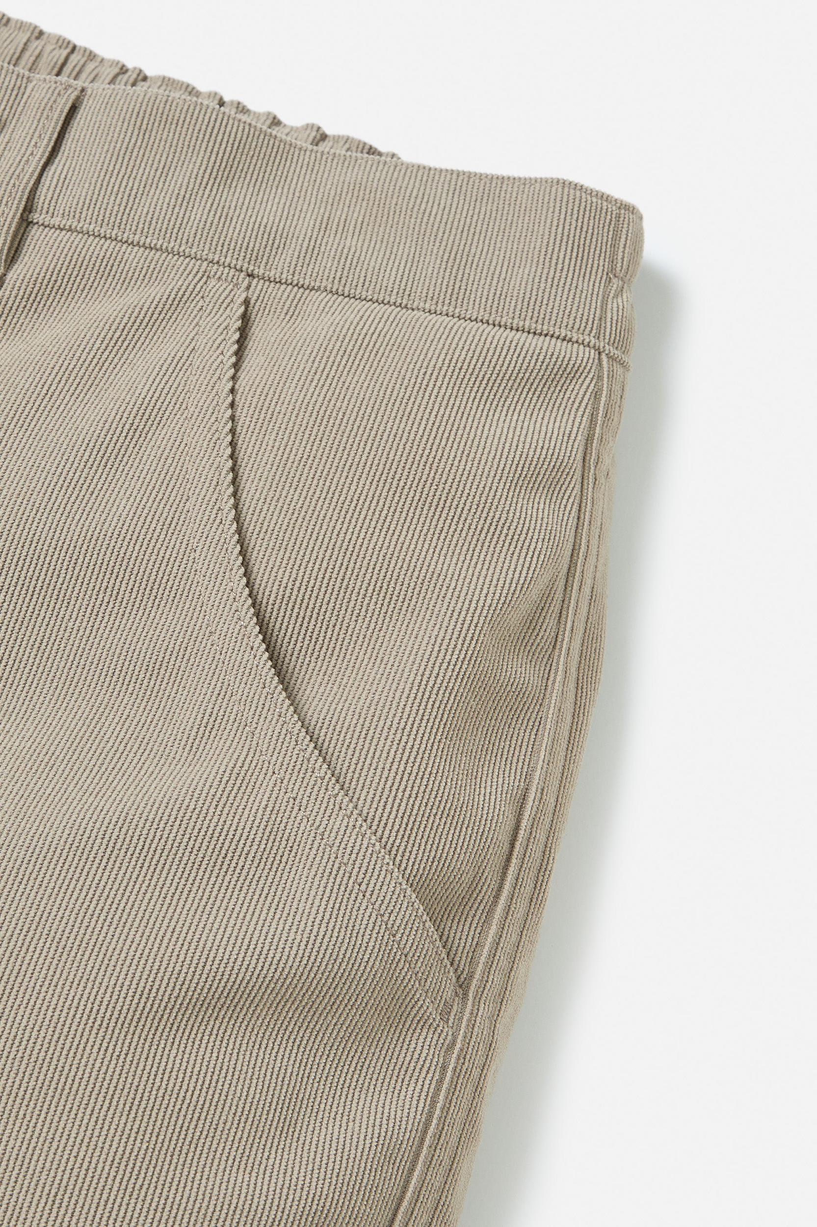 TRAILS CORDUROY SHORT Product Image