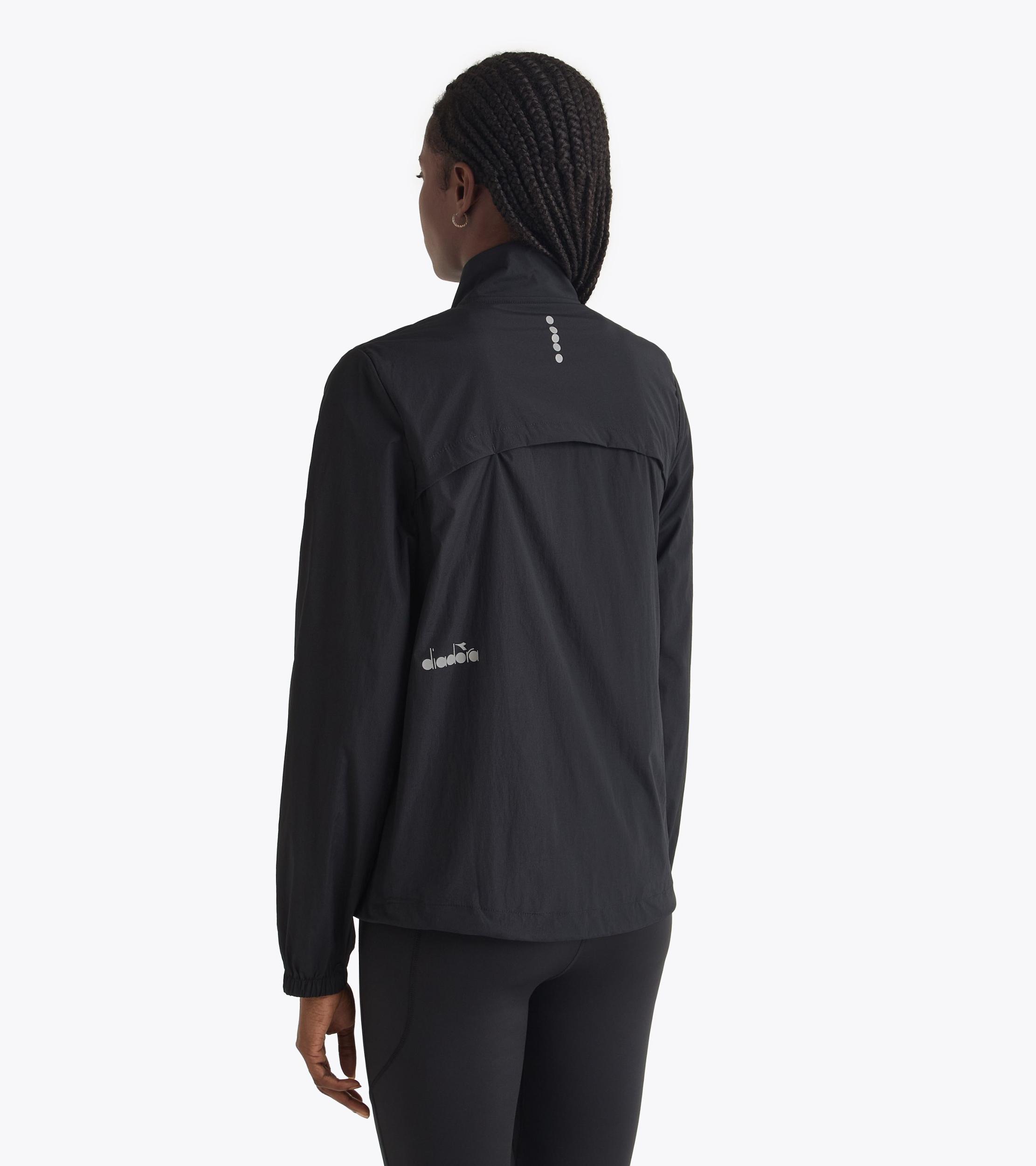 L. WINDBREAKER PACKABLE JACKET Product Image