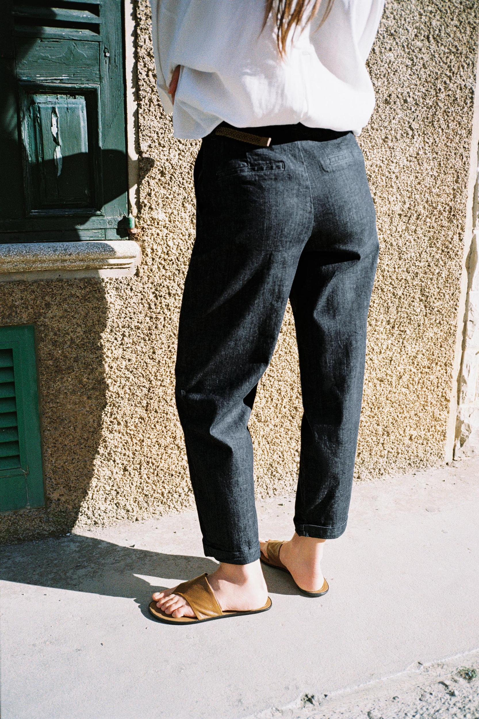 Z1975 BRAIDED BELT CHINO DENIM PANTS Product Image