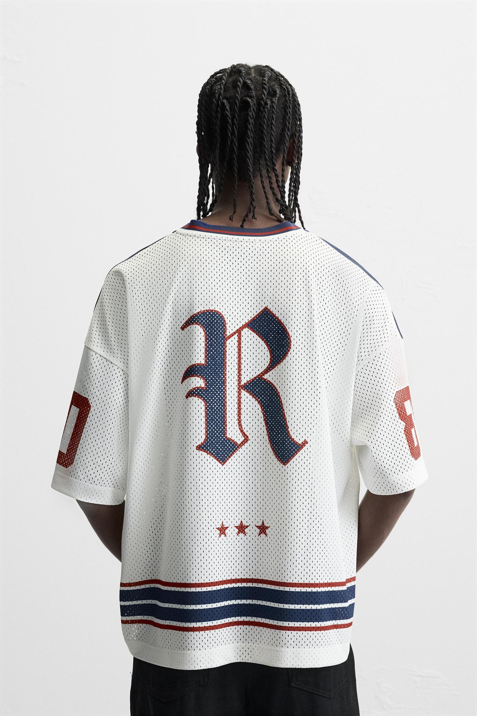 RETRO AMERICAN FOOTBALL T-SHIRT Product Image