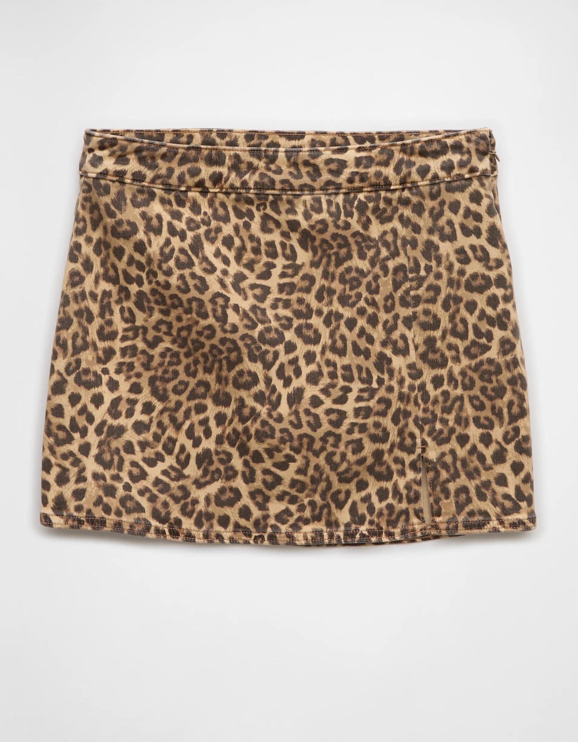 AE It Knit Leopard Skort Product Image