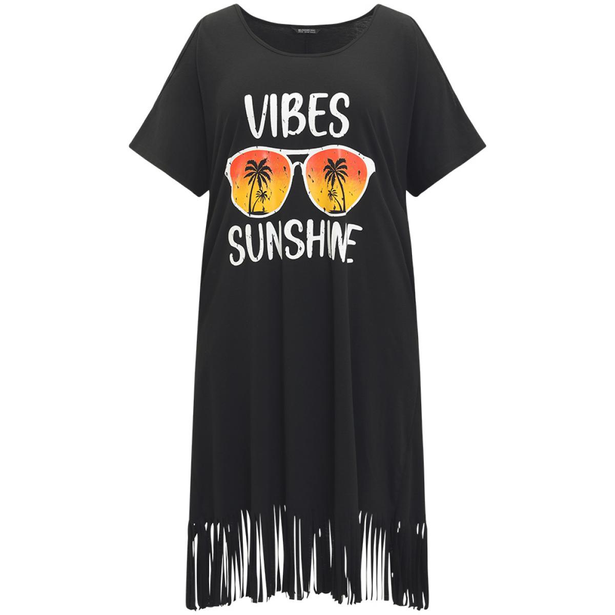 Plus Size Supersoft Essentials Tropical Print Pocket Cold Shoulder Tassel Trim Dress Black Women Casual Tassels Curvy Midi Dress BloomChic 28/5X Product Image