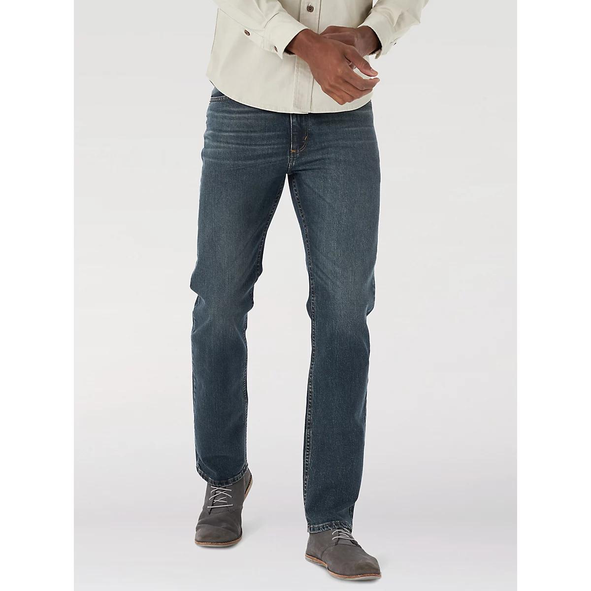 Men's Regular Fit Flex Jean in River Product Image