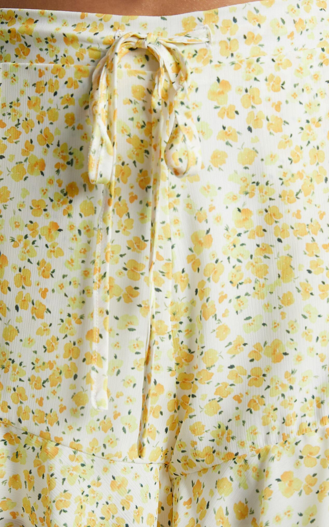 Xandy Mini Dress - Textured Puff Sleeve Plunge Dress in White Product Image