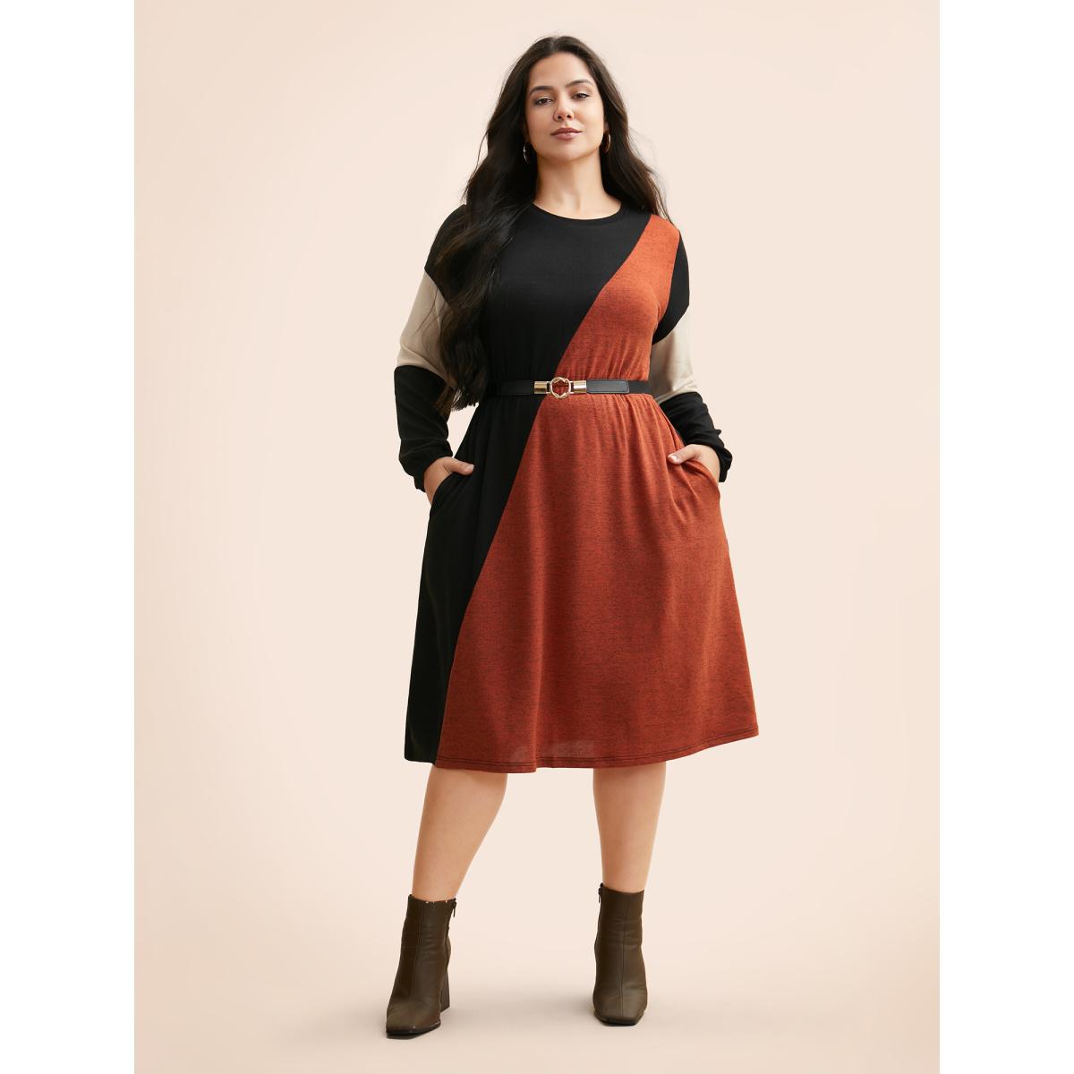 Plus Size Contrast Patchwork Lantern Sleeve Dress Black Women Casual Contrast Round Neck Long Sleeve Curvy BloomChic 30/6X Product Image