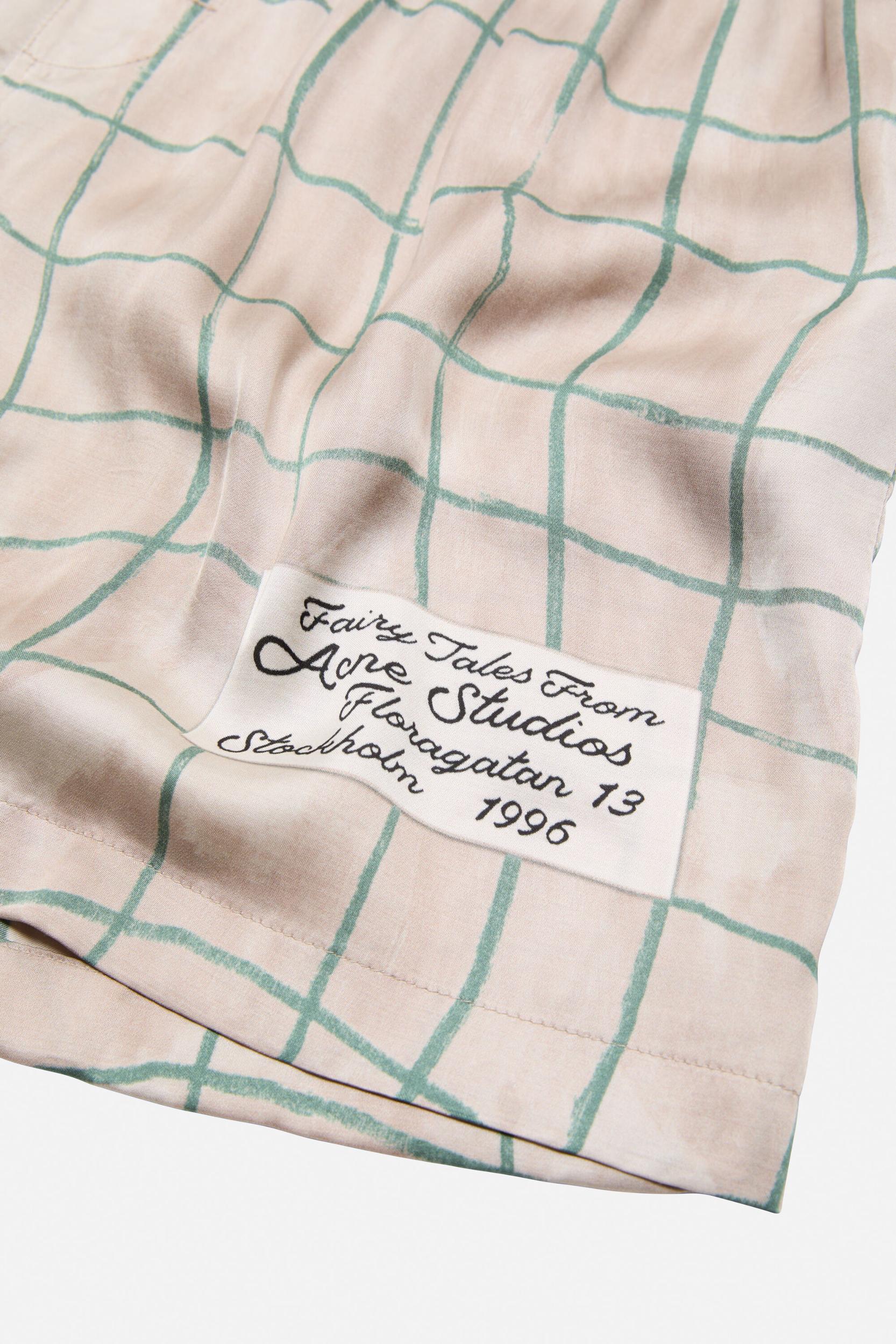 Check Shorts Product Image