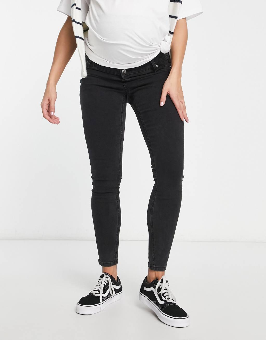 ASOS DESIGN Maternity ultimate skinny jeans Product Image