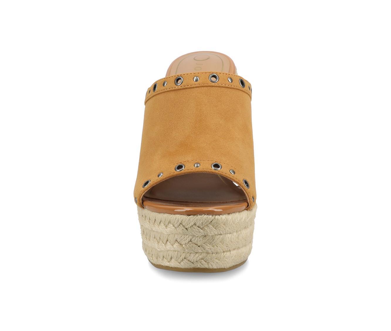Women's Journee Collection Yari Wedges Product Image