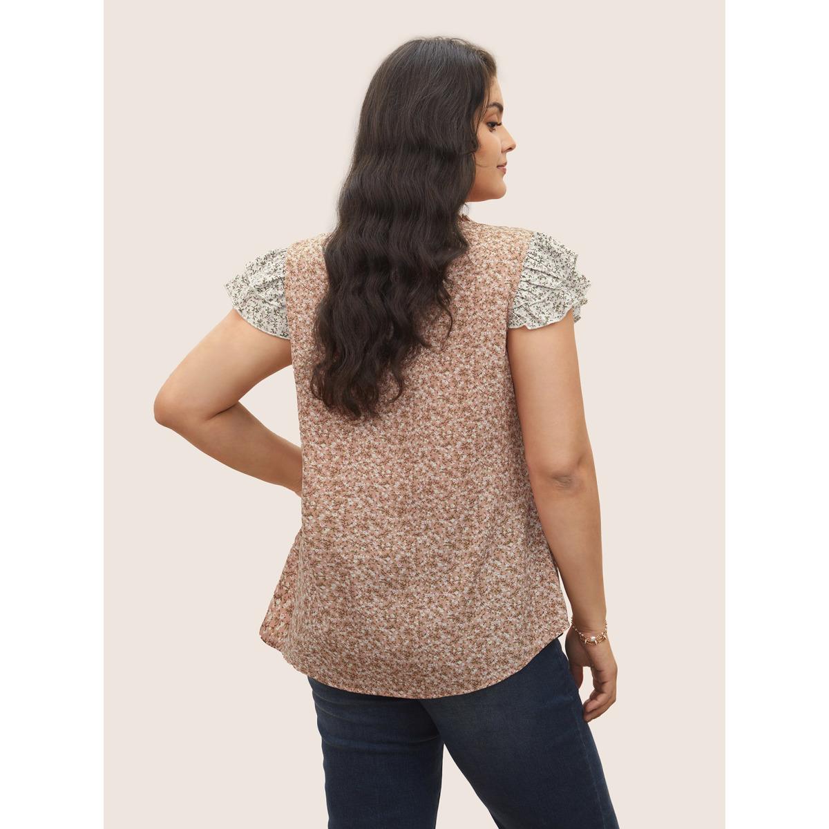 Plus Size Rouge Ditsy Floral Ties Patchwork Ruffle Cap Sleeve Blouse Women Elegant Cap Sleeve Ribbon-tied collar Everyday Blouses BloomChic 26/4X Product Image