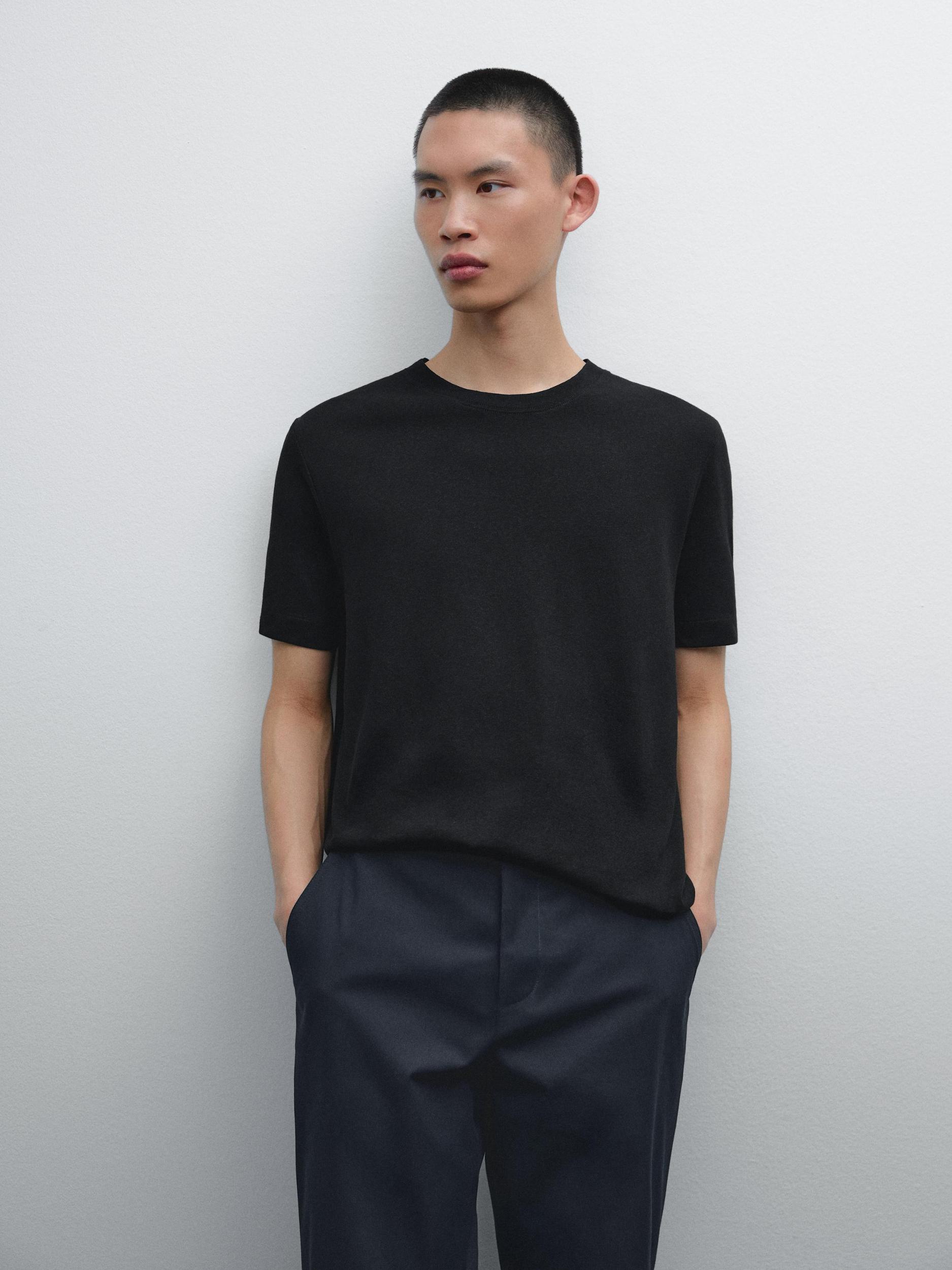 Short sleeve linen blend T-shirt Product Image