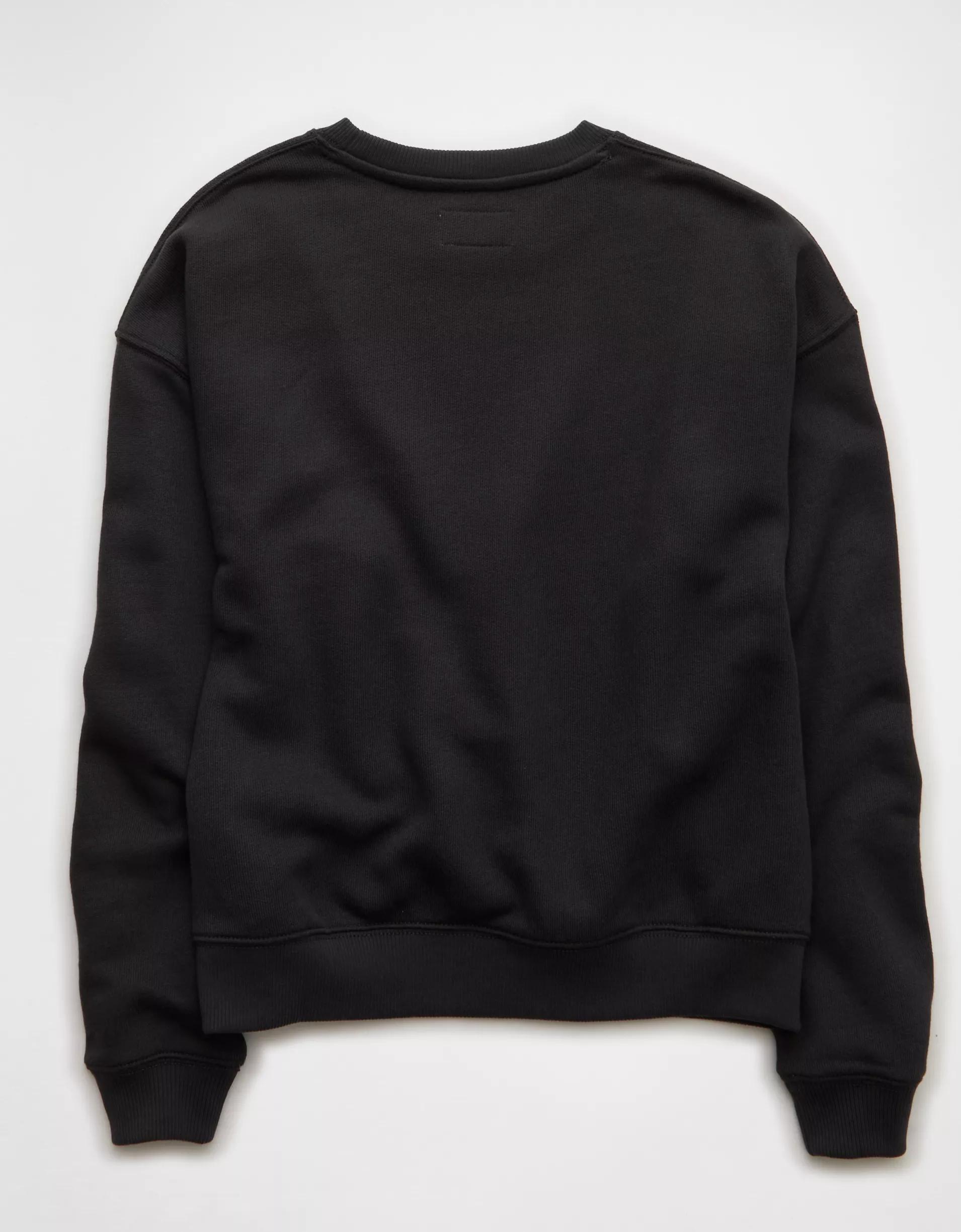 AE Relaxed Crew Neck Sweatshirt Product Image