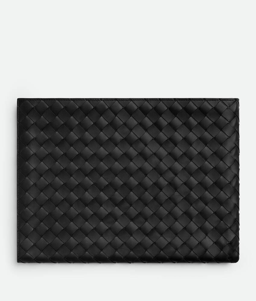 Men's Intrecciato Half Zipped Pouch in Black/madder brown Product Image