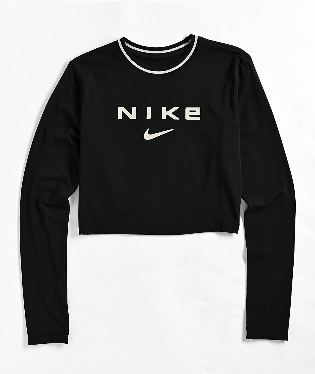 Nike Sportswear Chill Knit Slim Black Long Sleeve Crop T-Shirt Product Image