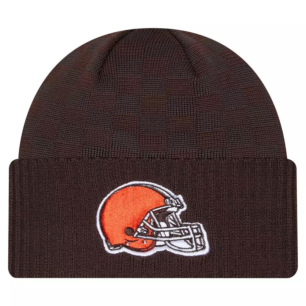 Men's New Era Brown Cleveland Browns Checkered Cuffed Knit Hat Product Image