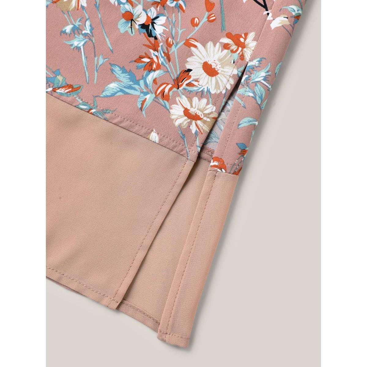 Plus Size DustyPink Garden Print Spliced V-Neck Blouse Women Romantic Short sleeve V-neck Elegant Blouses BloomChic 10/M Product Image