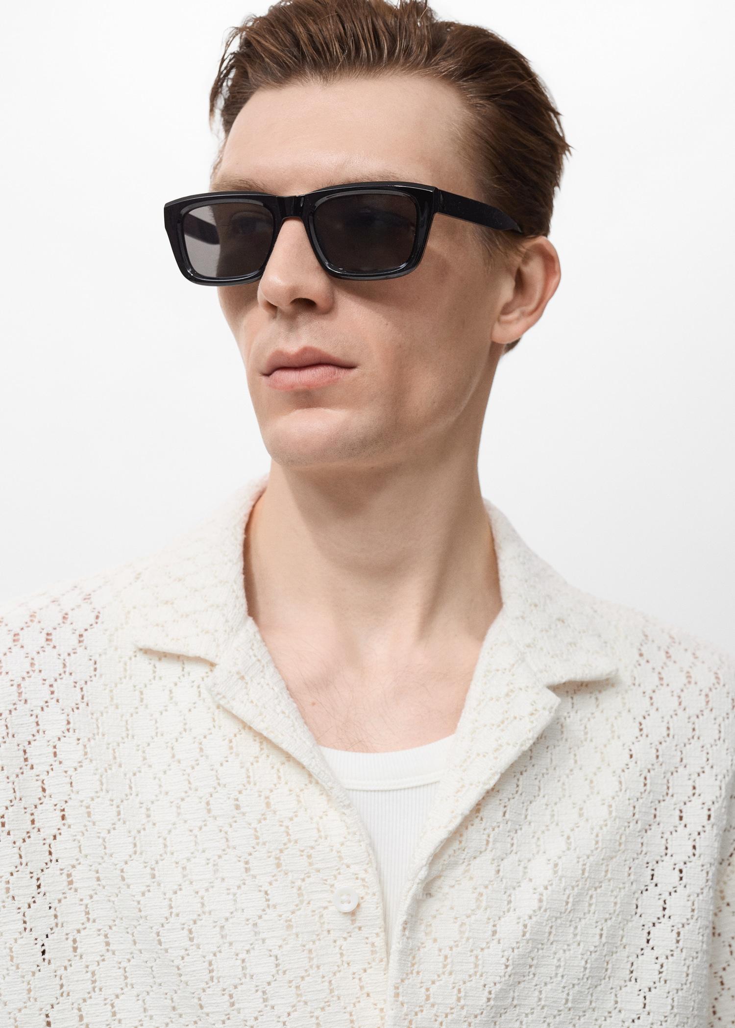 Cotton blouse with openwork detail - Men | MANGO USA Product Image