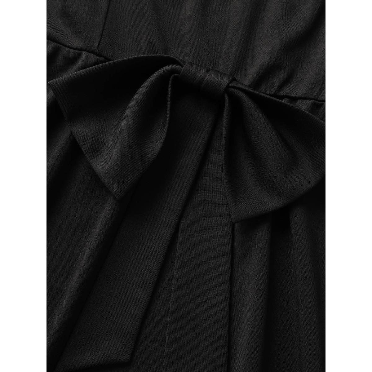 Plus Size Solid V Neck Back Bowknot Cami Top Women Black Elegant Bowknot V-neck Everyday Tank Tops Camis BloomChic 12/L Product Image