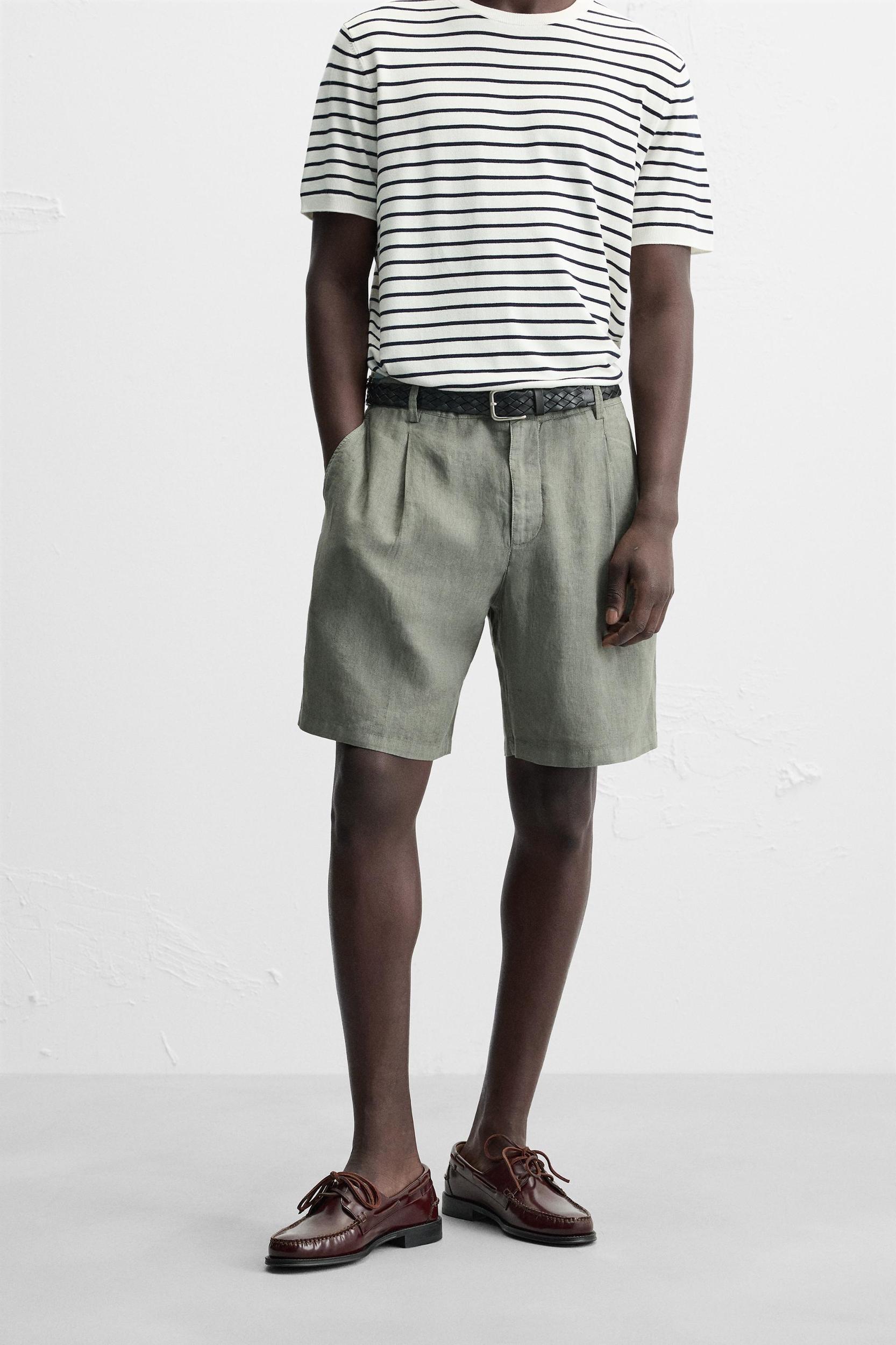 100% LINEN PLEATED SHORTS Product Image