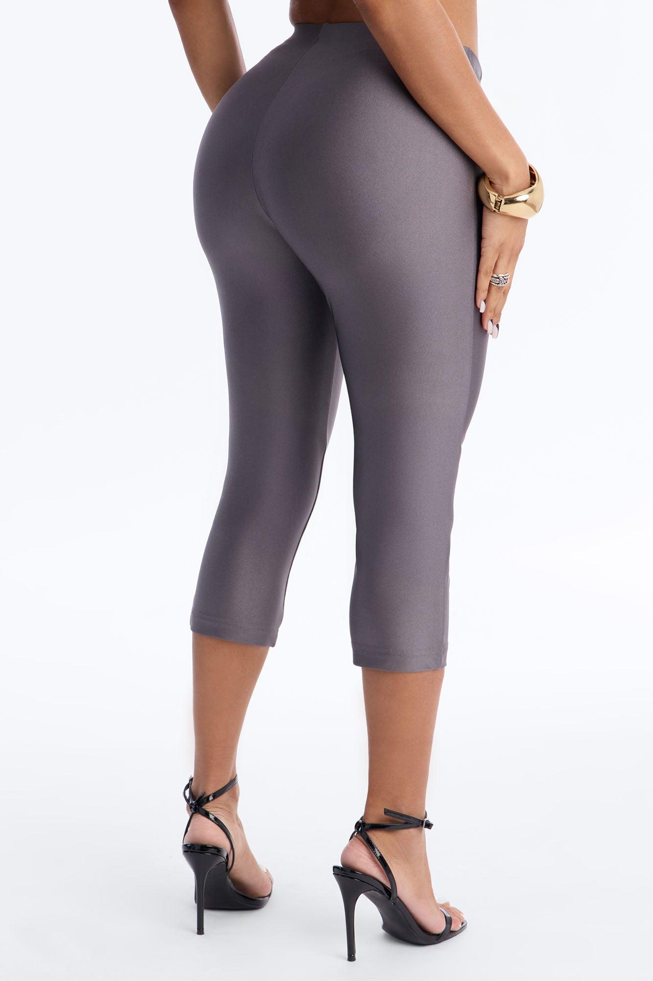 Tricot Low Rise Clean Waistband Capri Legging - Charcoal Female Product Image