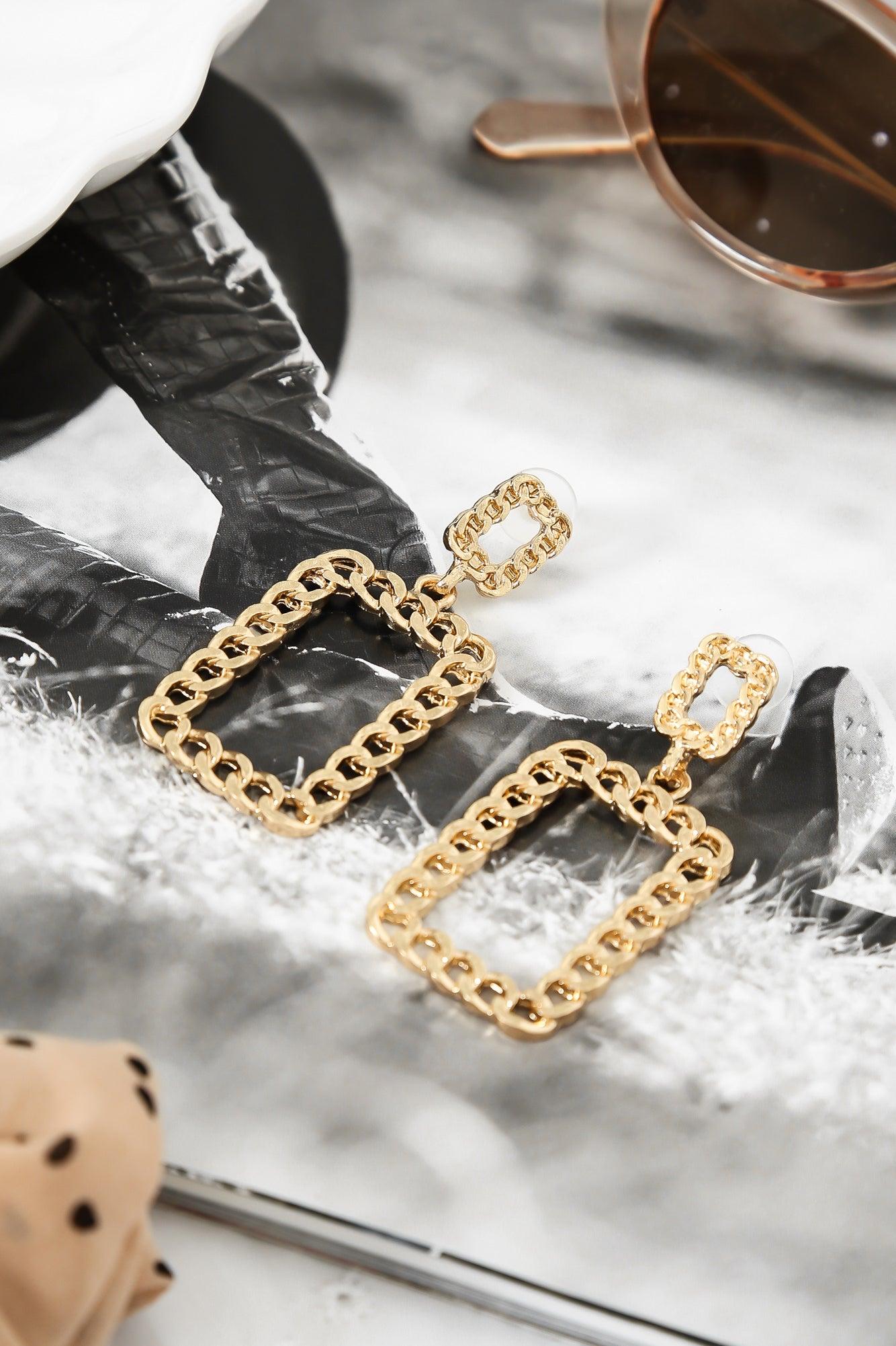 Dada Earrings Gold Product Image