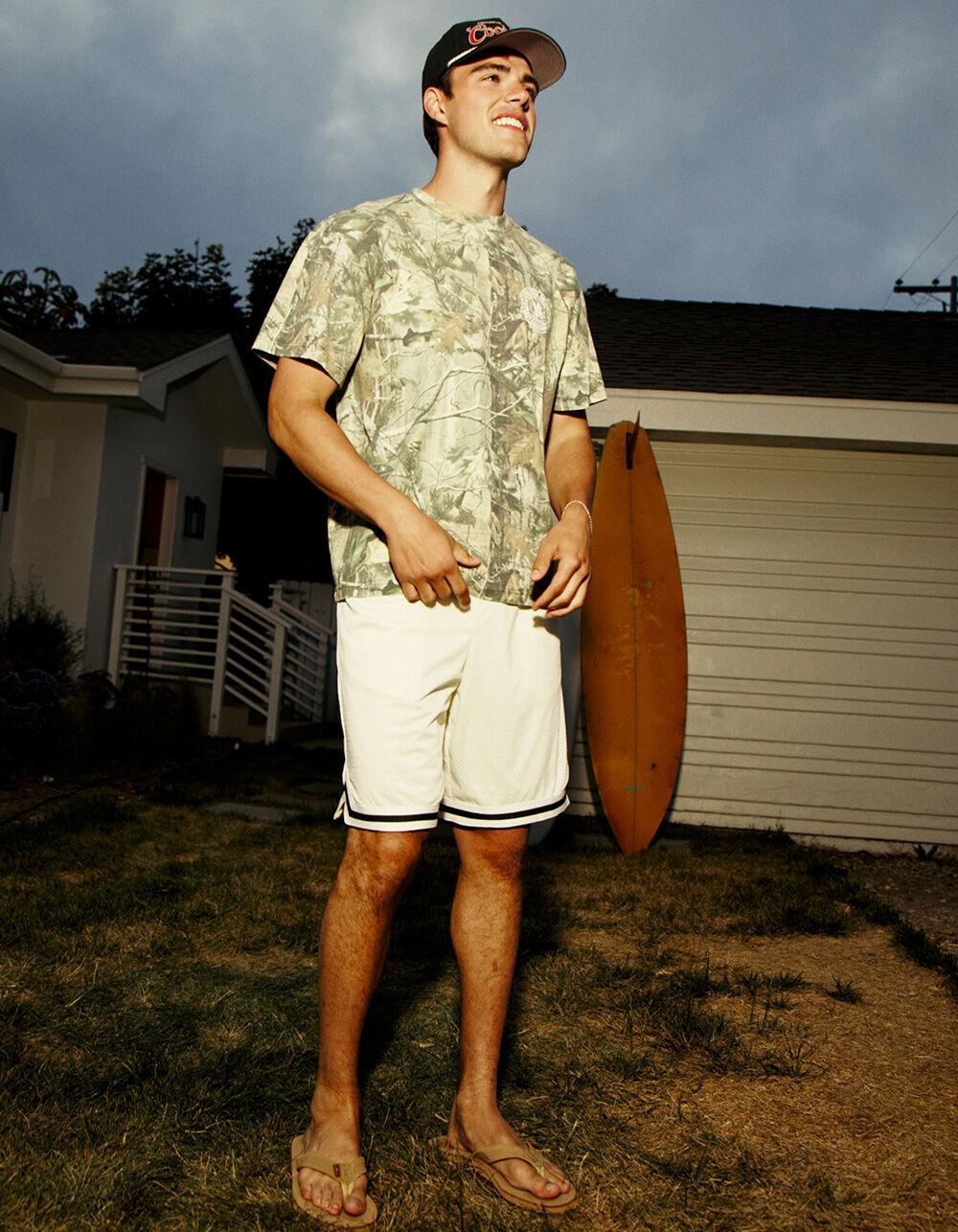 RSQ Mens Ribbed Trim Basketball Shorts - CREAM Product Image