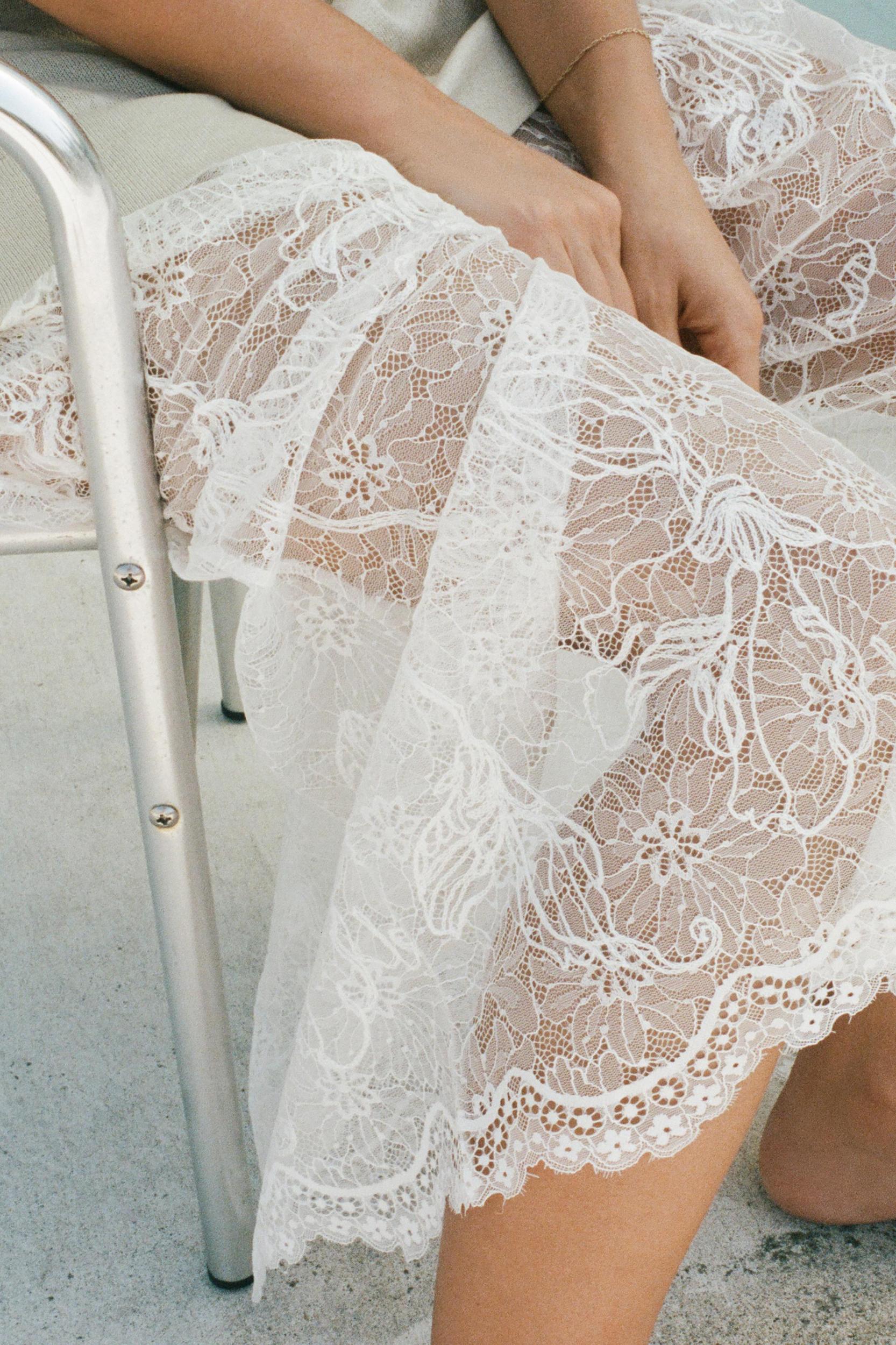 LACE COMBINATION KNIT DRESS Product Image