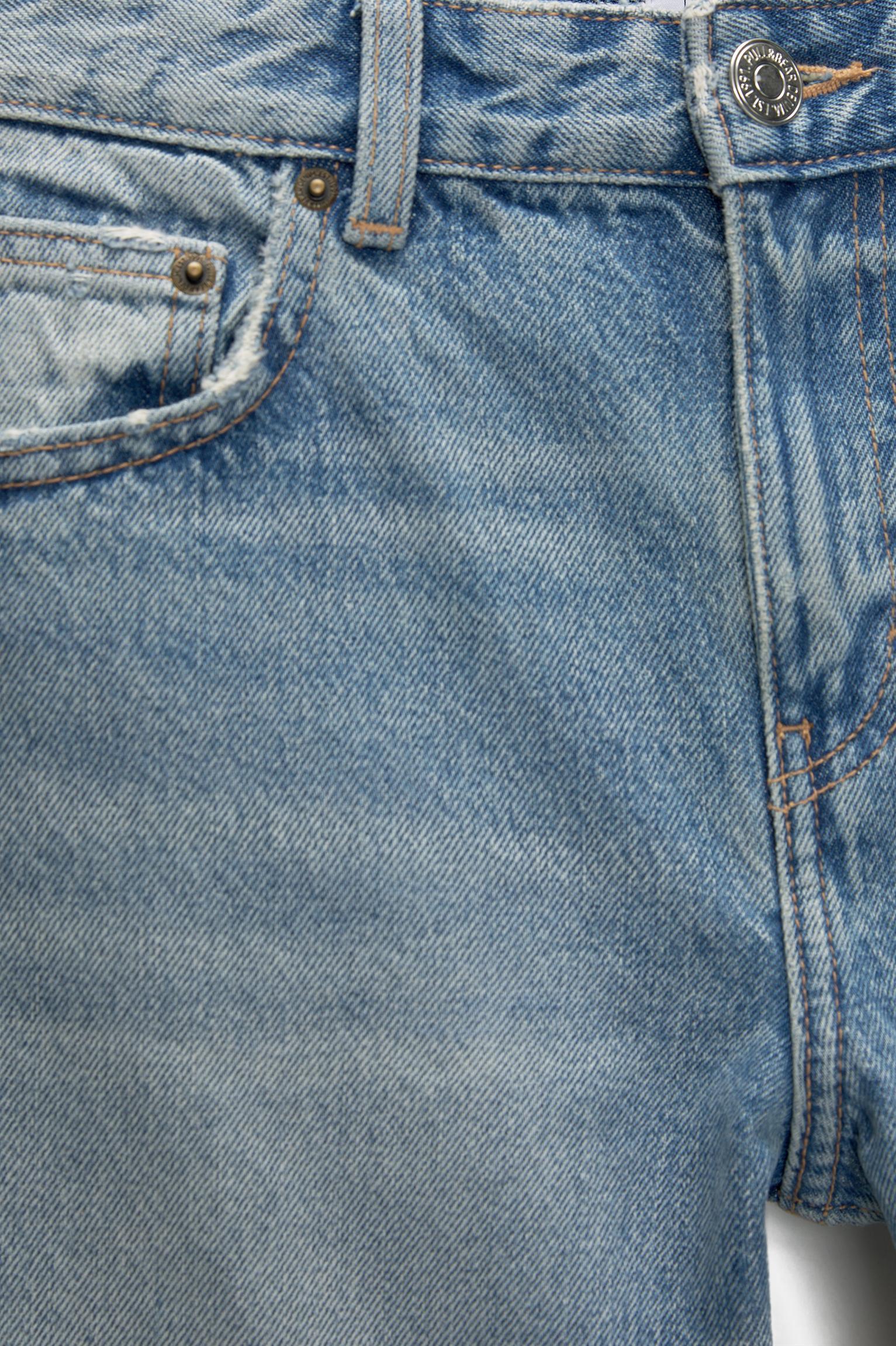 Mid-waist straight-leg jeans Product Image