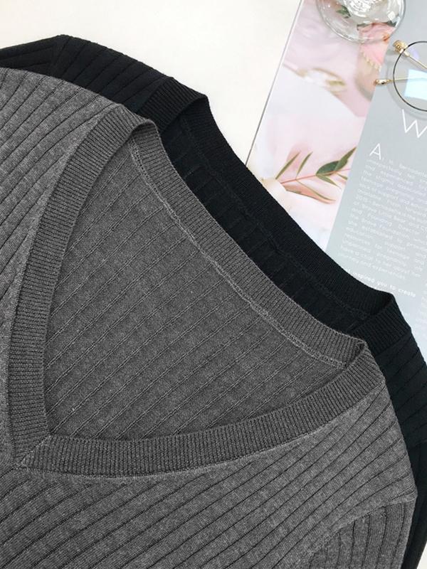 V Neck Slim Cutout Long Sleeve Knit Product Image