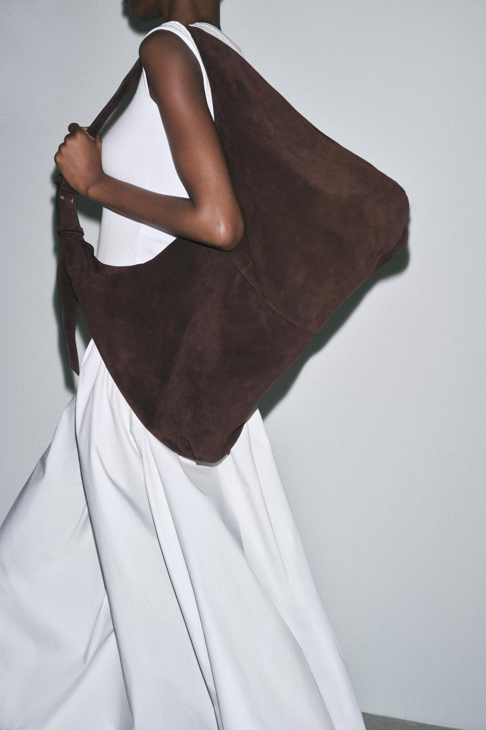 OVERSIZED SUEDE BUCKET BAG Product Image