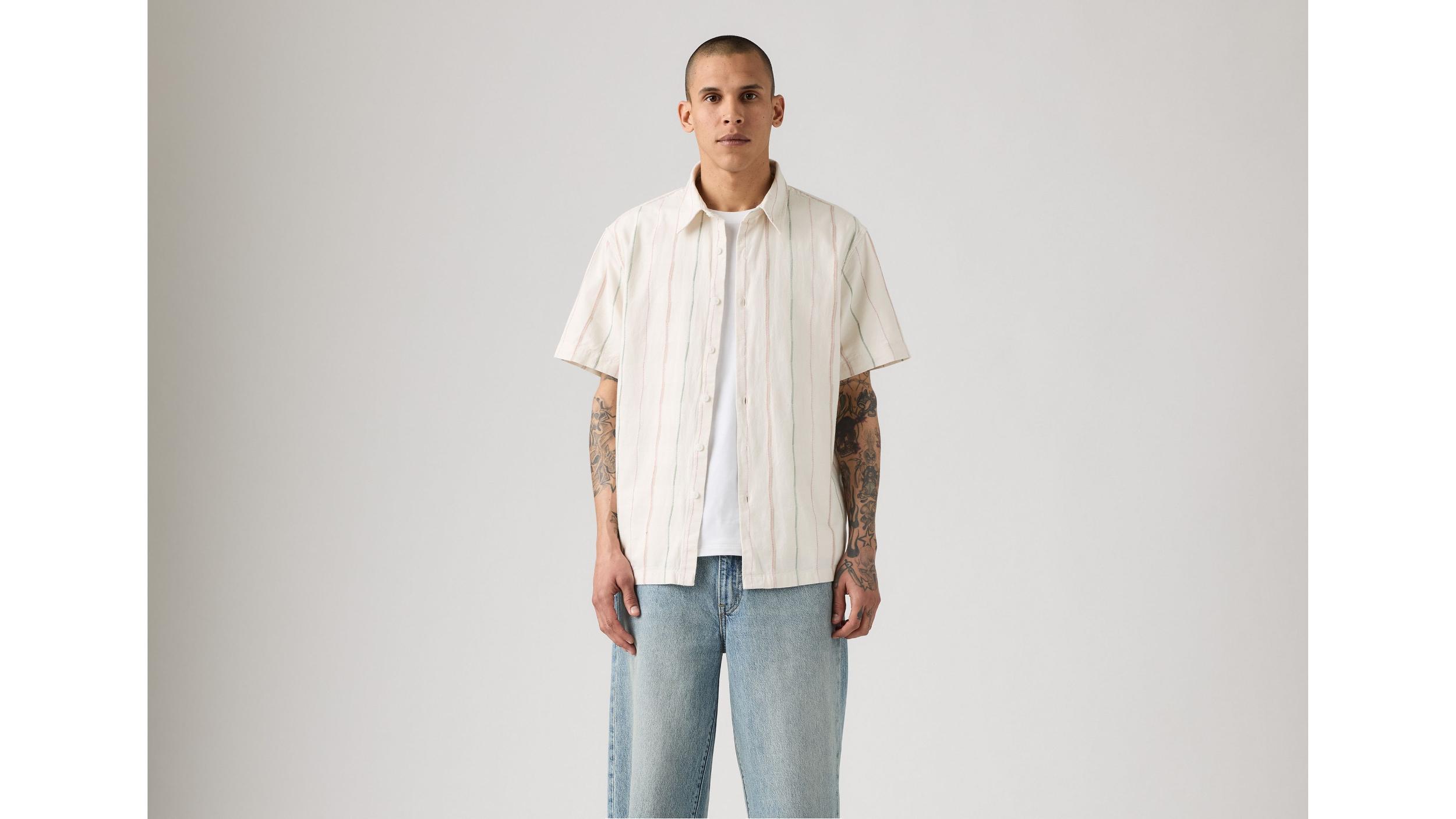 Luru Boxy Cropped Short Sleeve Shirt Product Image