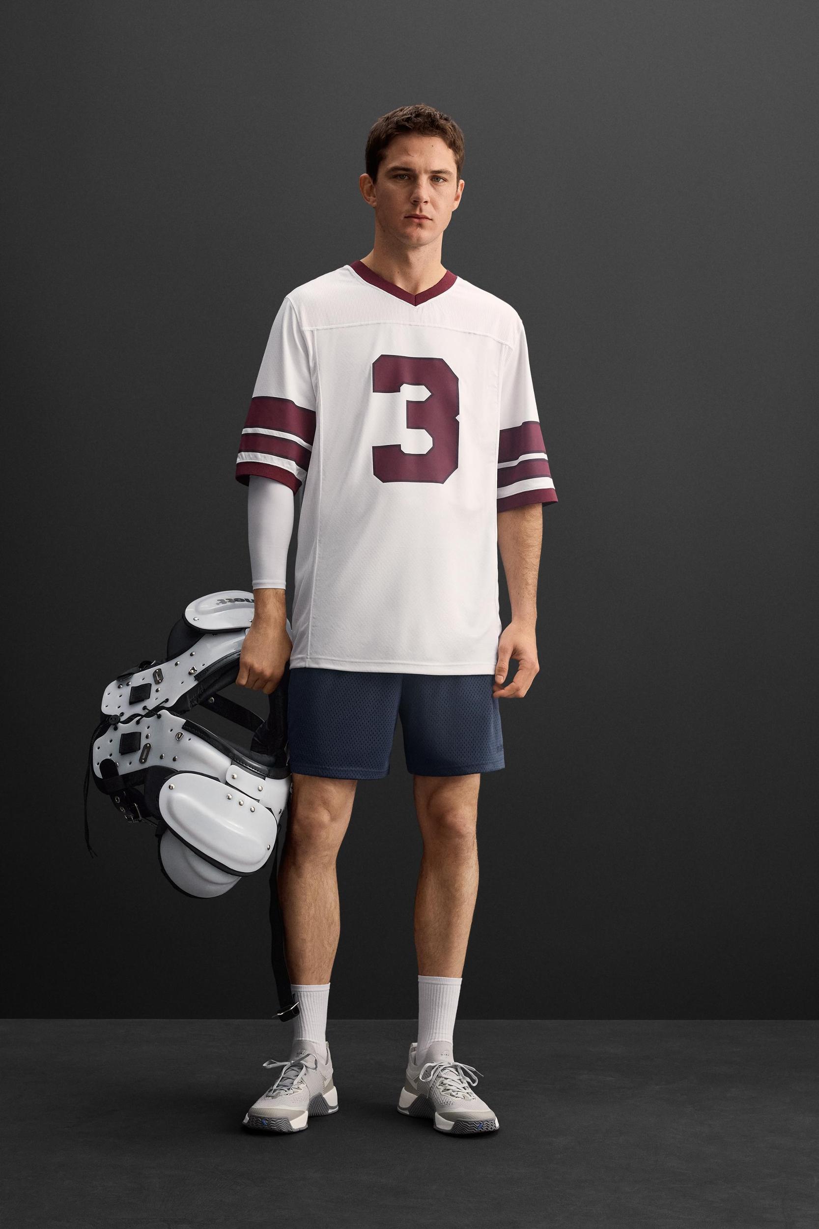 FOOTBALL JERSEY Product Image