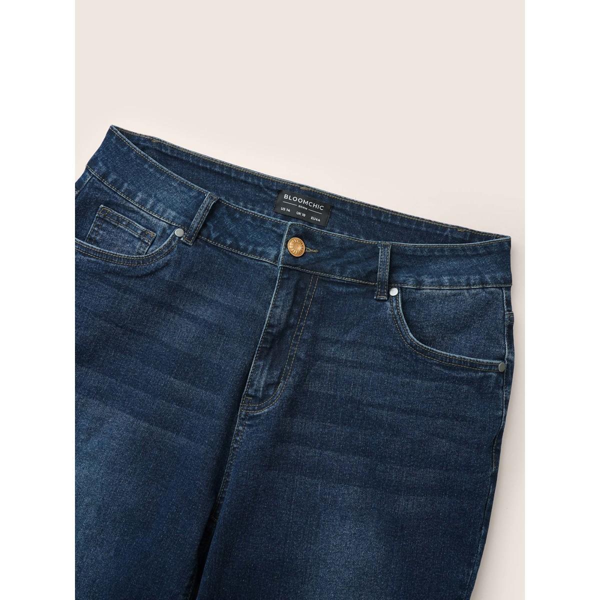 Plus Size Dark Wash Button Detail Split Hem Tapered Jeans Women Blue Casual Plain Non High stretch Slanted pocket Jeans BloomChic 14/1X Product Image