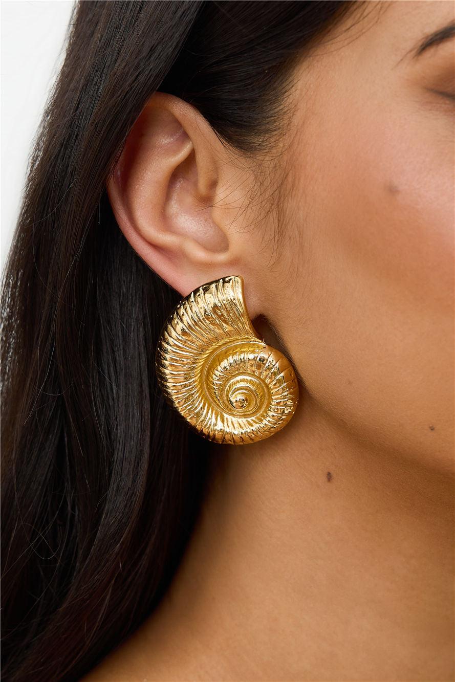 Spiral Seashell Earrings Gold Product Image
